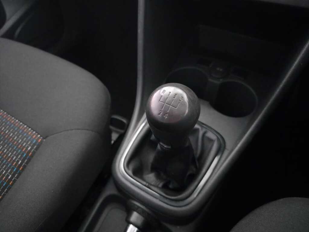 VOLKSWAGEN POLO VIVO POLO VIVO 1.4 TRENDLINE (5DR) - 14