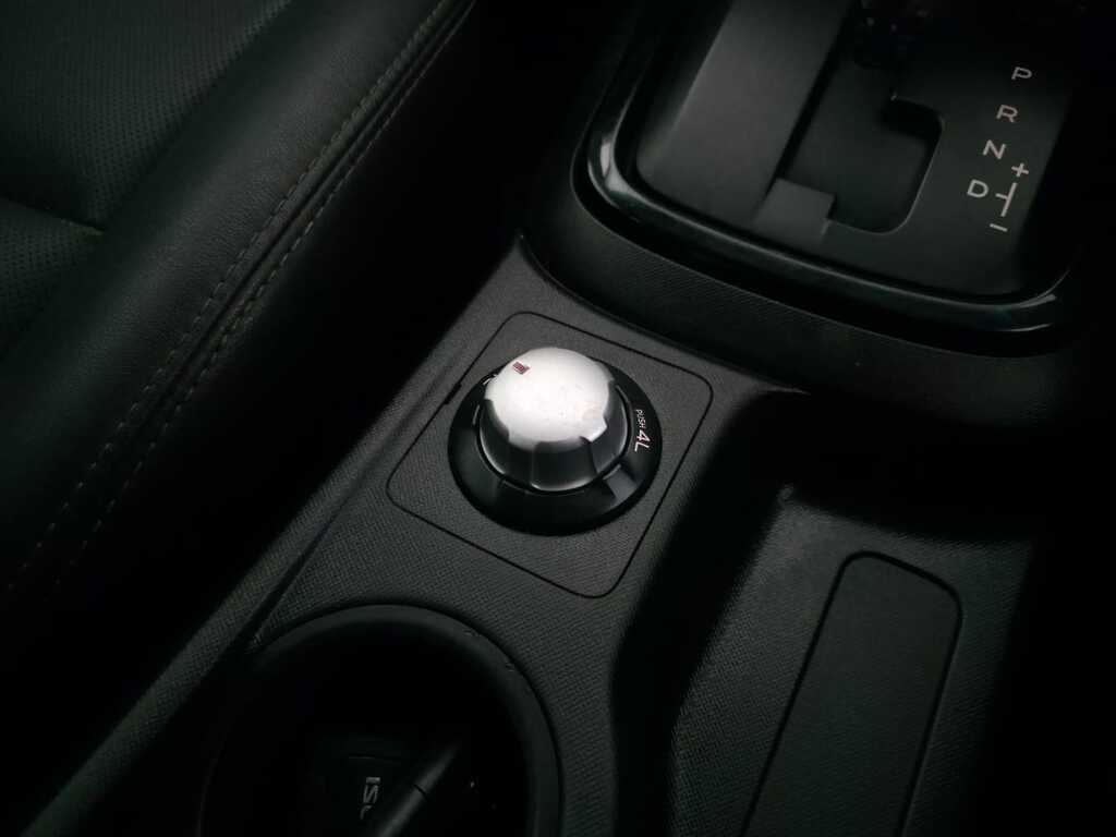 ISUZU D-MAX D-MAX 300 LX 4X4 A/T D/C P/U - 14