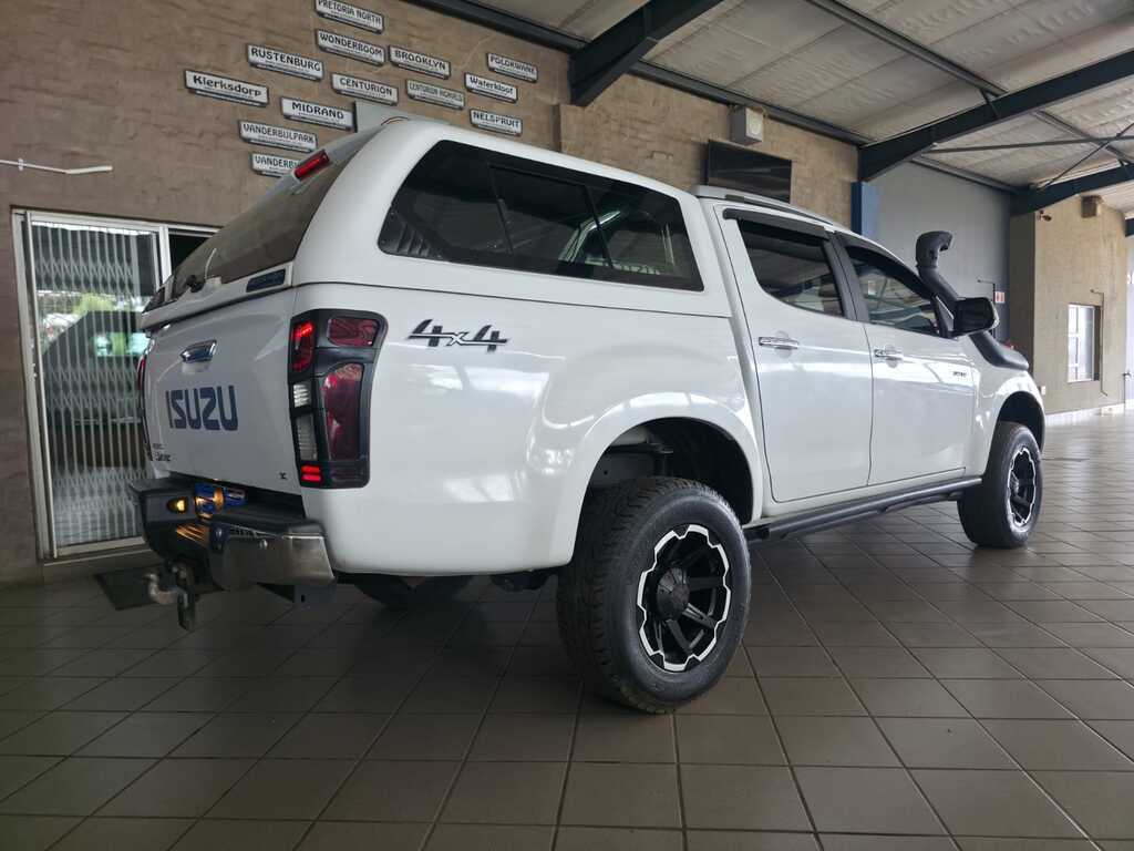ISUZU D-MAX D-MAX 300 LX 4X4 A/T D/C P/U - 6