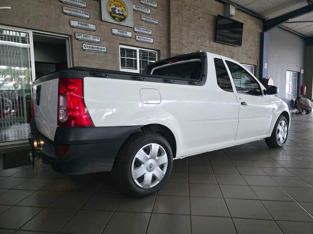 NISSAN NP200 NP200 1.6  A/C SAFETY PACK P/U S/C - 6