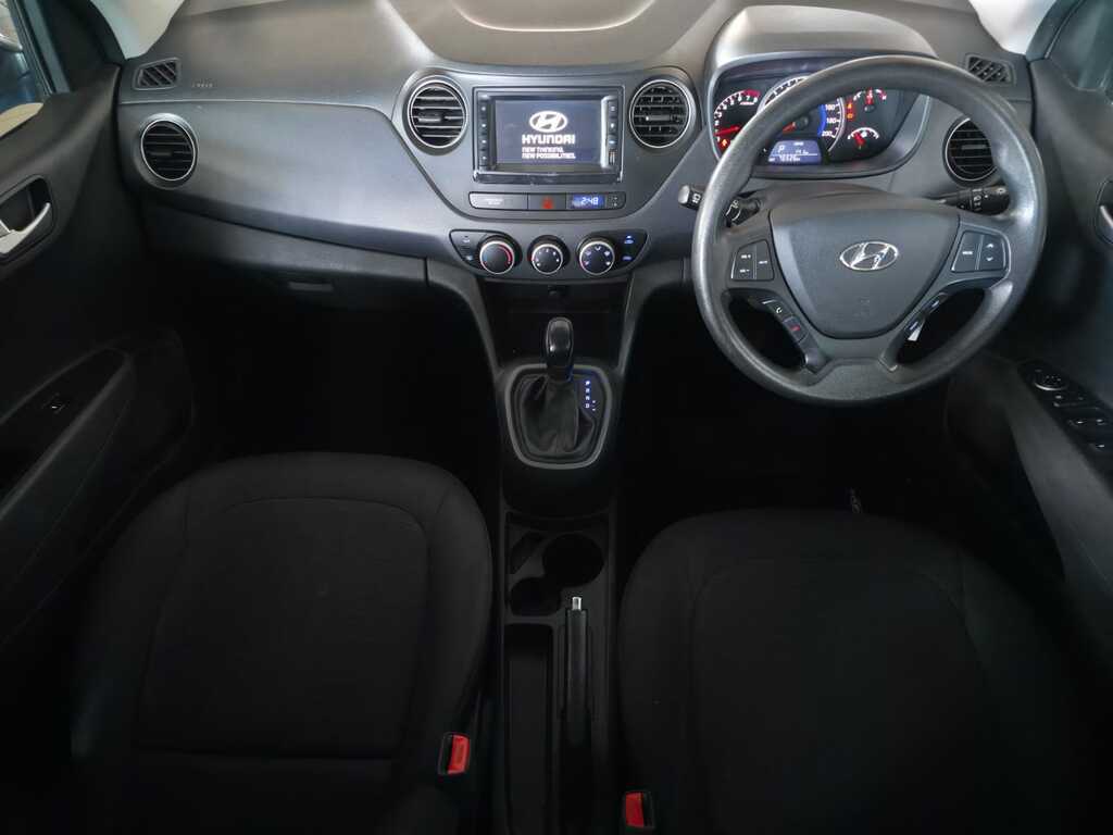 HYUNDAI i10 GRAND i10 1.25 FLUID A/T - 8