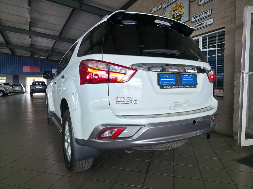 ISUZU MU-X MU-X 3.0D A/T - 5