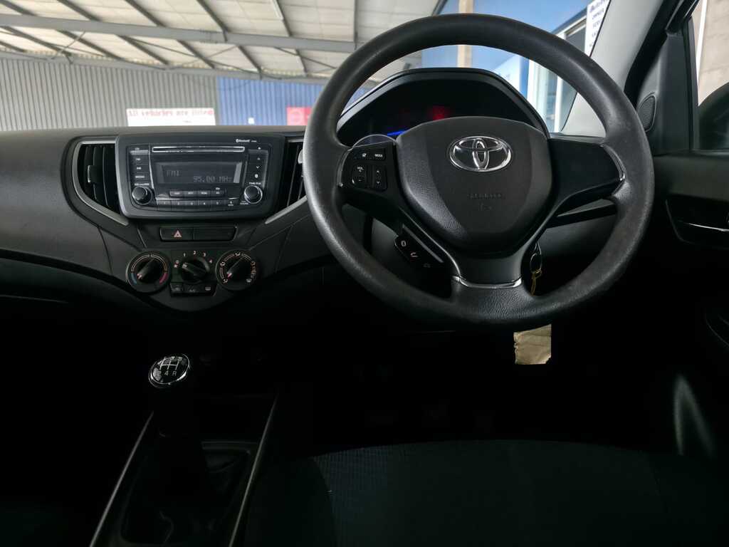 TOYOTA STARLET STARLET 1.4 Xi