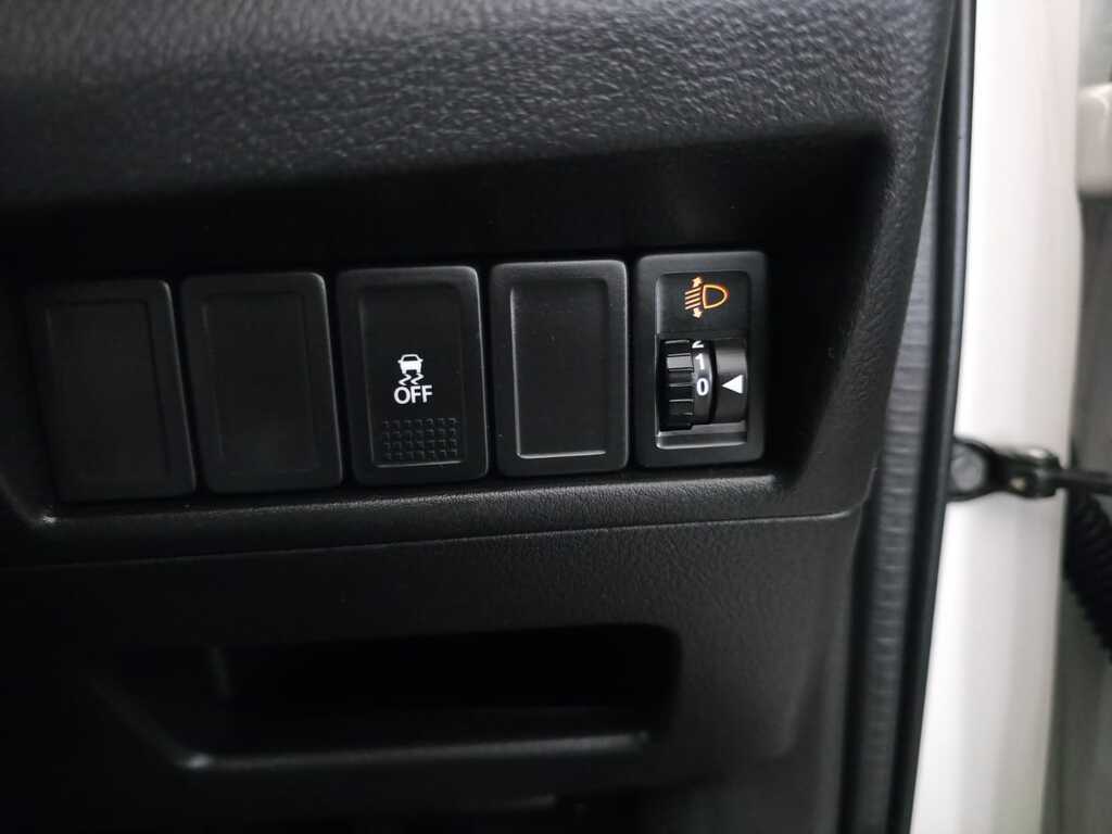 TOYOTA STARLET STARLET 1.4 Xi