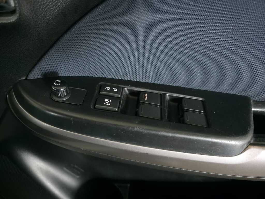 TOYOTA STARLET STARLET 1.4 Xi