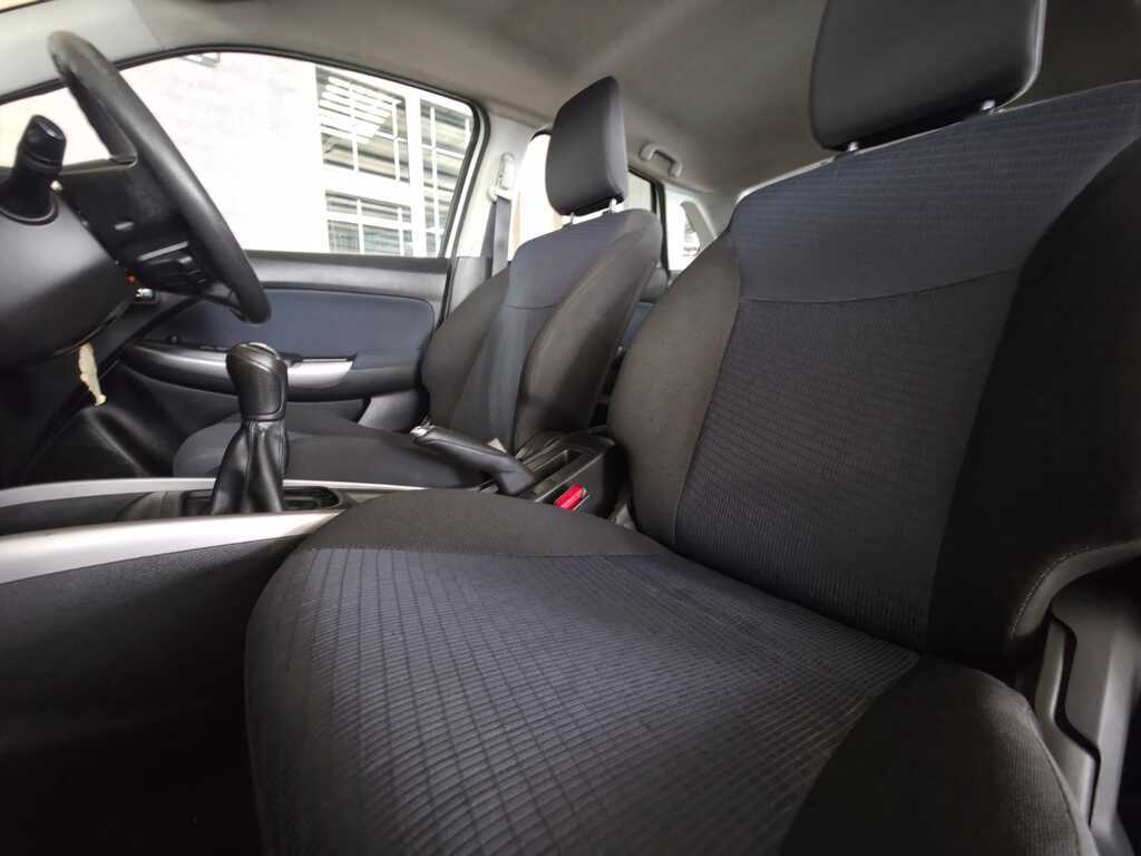 TOYOTA STARLET STARLET 1.4 Xi