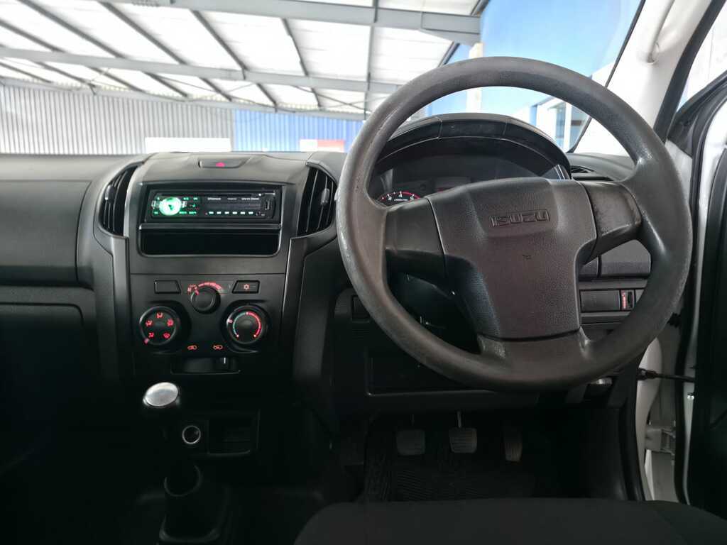 ISUZU D-MAX D-MAX 250C FLEETSIDE S/C P/U