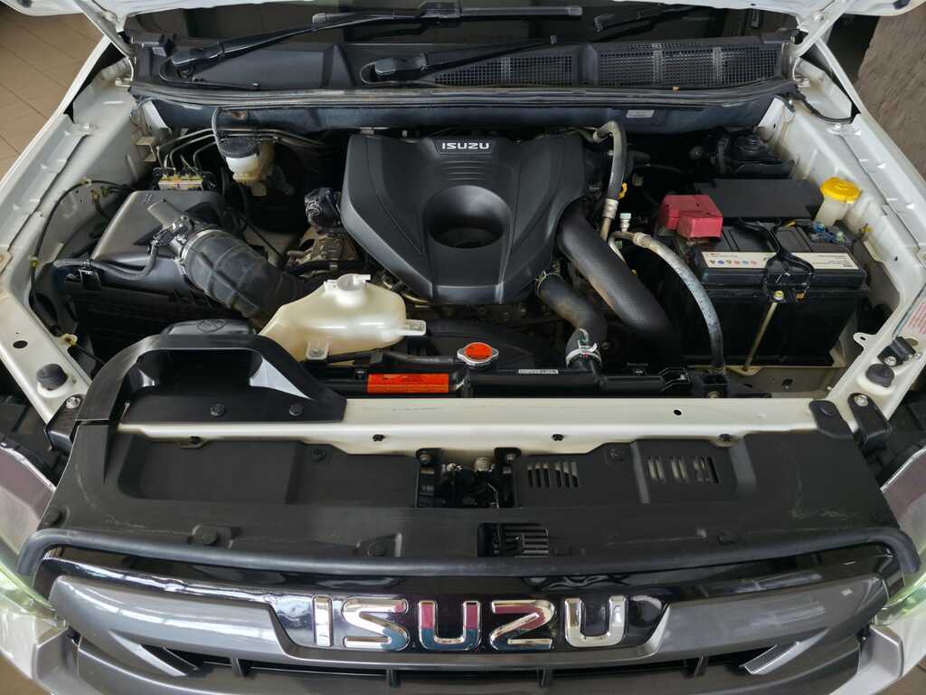 ISUZU D-MAX D-MAX 3.0 Ddi V-CROSS HR A/T D/C P/U - 20