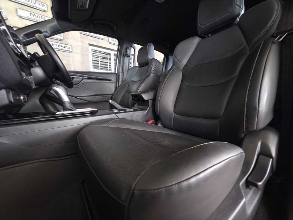 ISUZU D-MAX D-MAX 3.0 Ddi V-CROSS HR A/T D/C P/U - 8