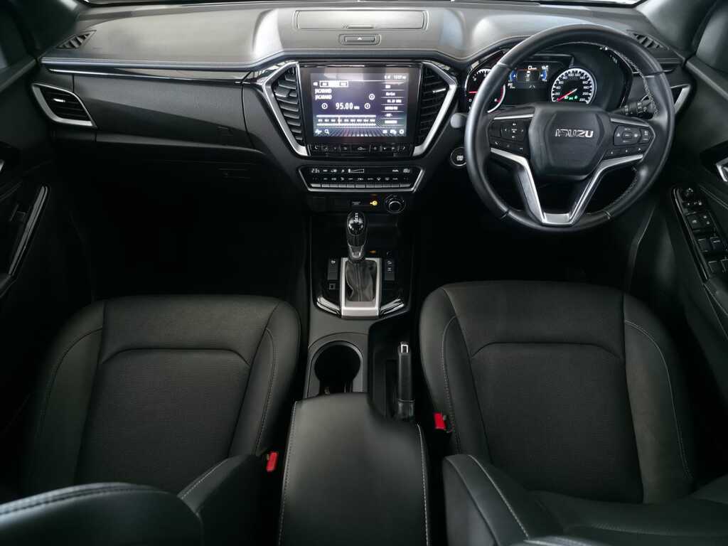 ISUZU D-MAX D-MAX 3.0 Ddi V-CROSS HR A/T D/C P/U - 9