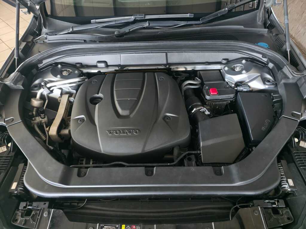 VOLVO XC60 XC60 D5 INSCRIPTION GEARTRONIC AWD