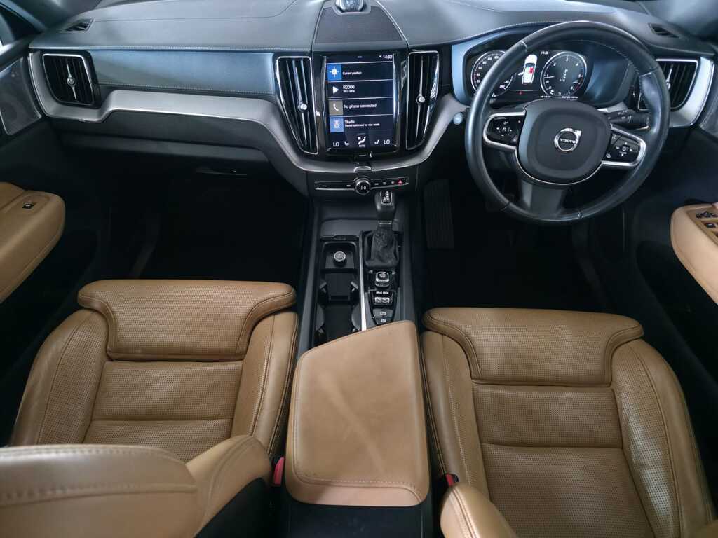 VOLVO XC60 XC60 D5 INSCRIPTION GEARTRONIC AWD