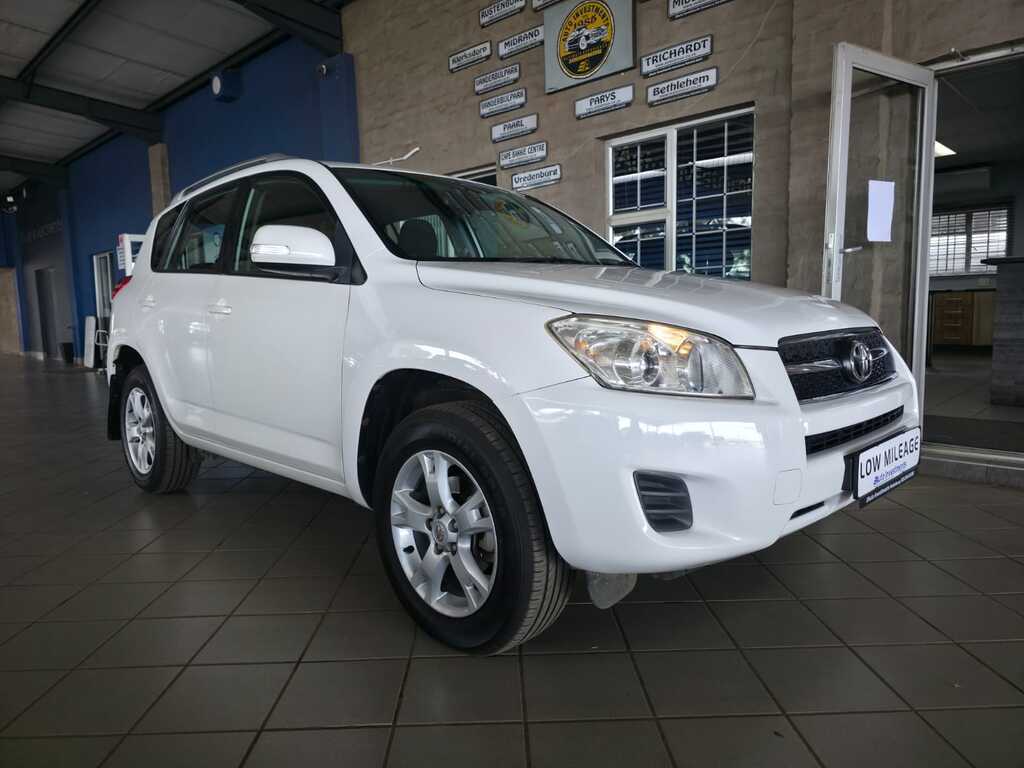 TOYOTA RAV 4 RAV4 2.0 GX