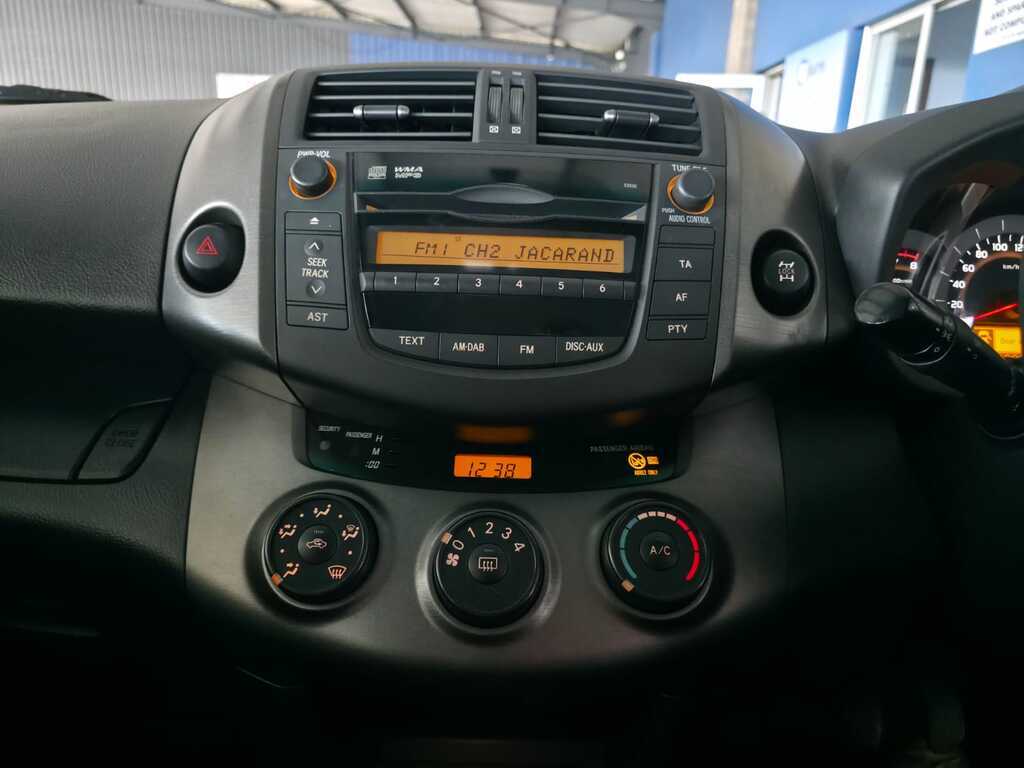 TOYOTA RAV 4 RAV4 2.0 GX