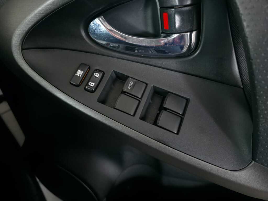 TOYOTA RAV 4 RAV4 2.0 GX