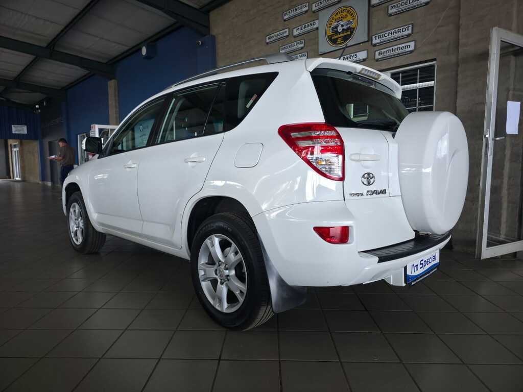 TOYOTA RAV 4 RAV4 2.0 GX