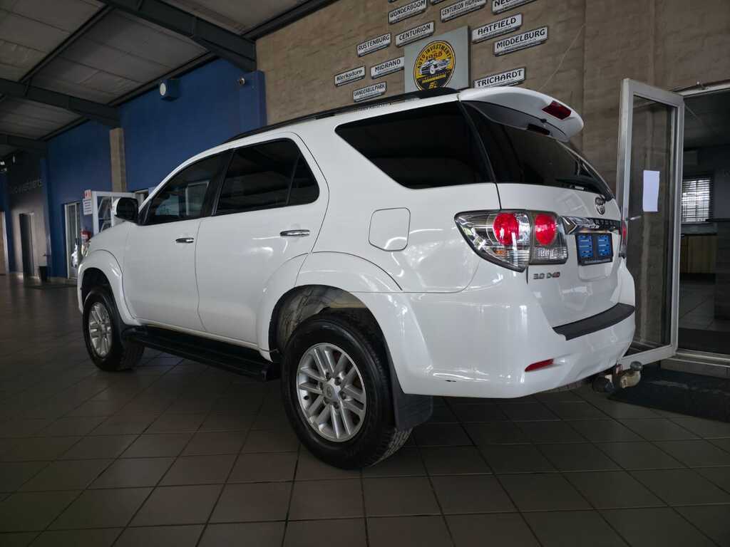 TOYOTA FORTUNER FORTUNER 3.0D-4D R/B - 4