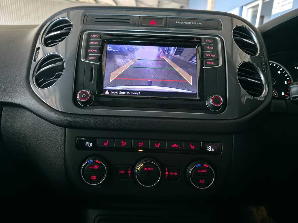 VOLKSWAGEN TIGUAN TIGUAN 2.0 TDi SPRT-STYL 4/MOT DSG