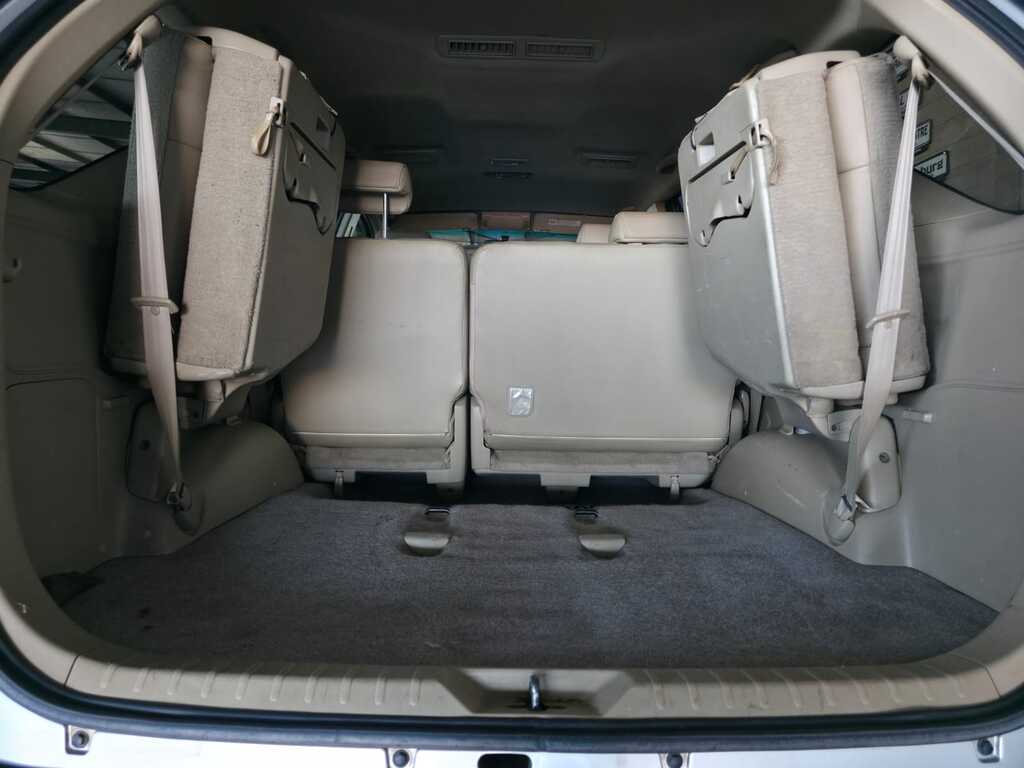 TOYOTA FORTUNER FORTUNER 3.0D-4D 4X4 - 11