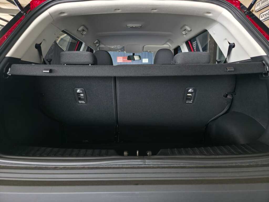 MAHINDRA XUV3XO XUV3XO 1.2T MX2 A/T - 11