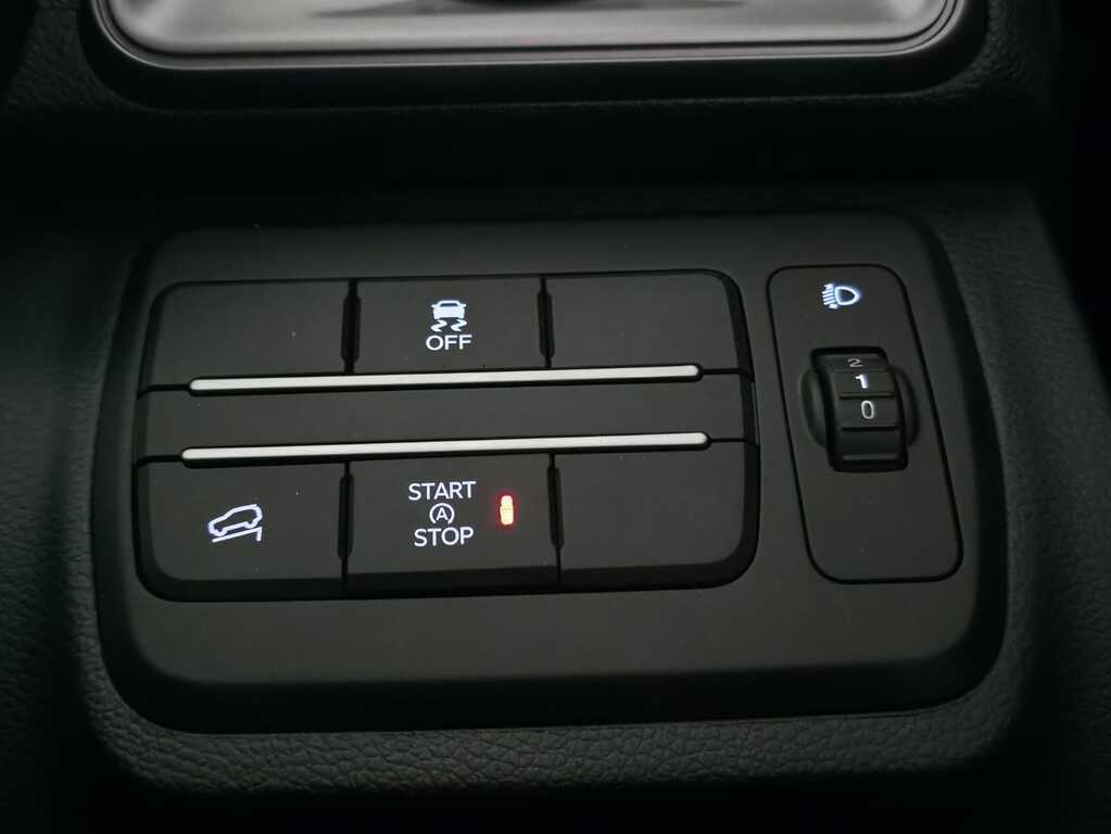 MAHINDRA XUV3XO XUV3XO 1.2T MX2 A/T - 16