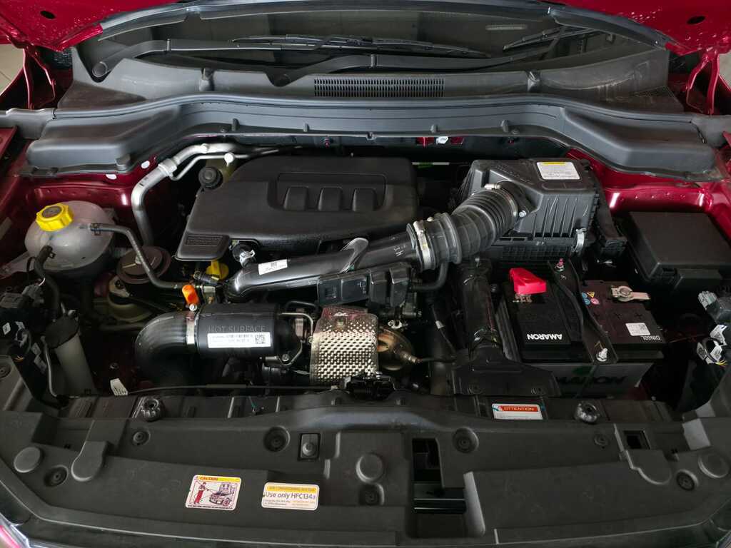 MAHINDRA XUV3XO XUV3XO 1.2T MX2 A/T - 19