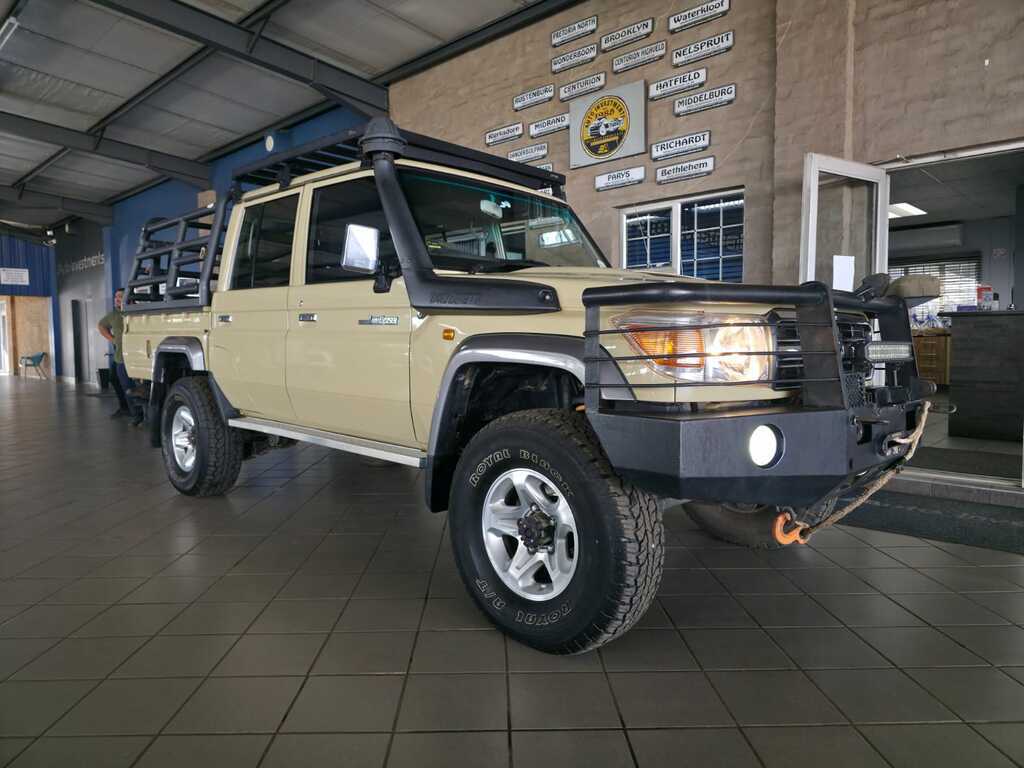 TOYOTA LAND CRUISER 79 LAND CRUISER 79 4.5D P/U D/C - 1