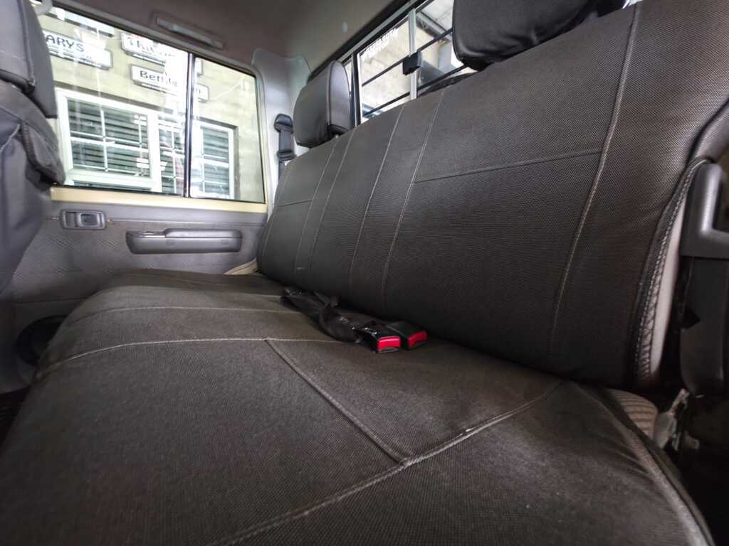 TOYOTA LAND CRUISER 79 LAND CRUISER 79 4.5D P/U D/C - 10