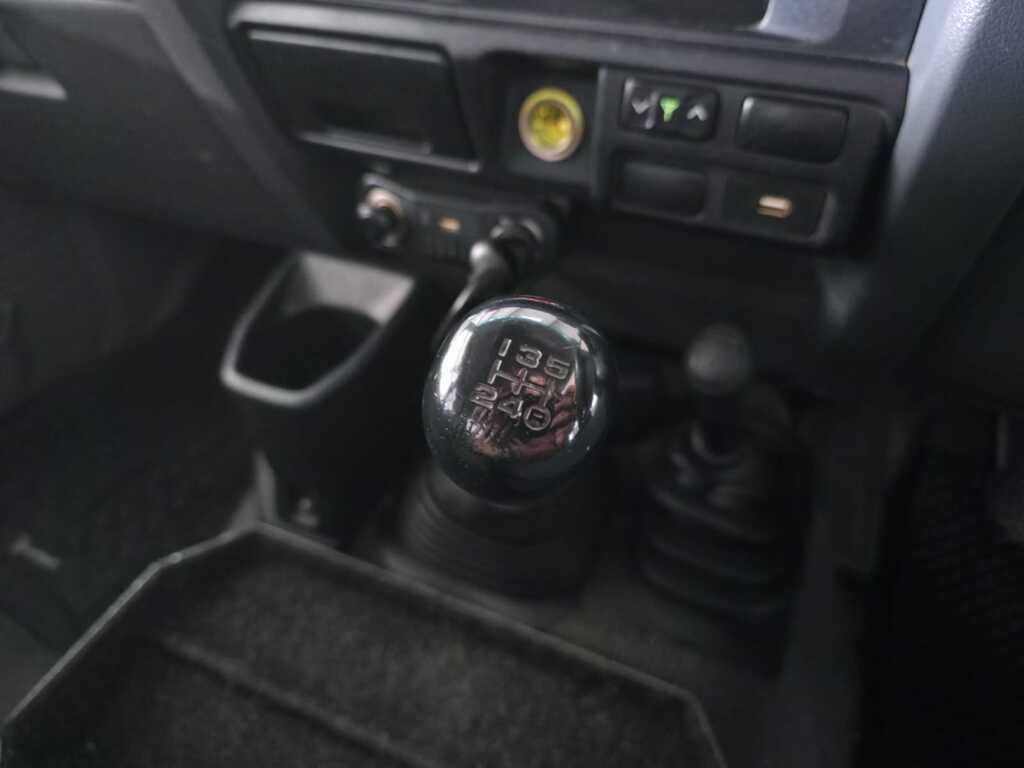 TOYOTA LAND CRUISER 79 LAND CRUISER 79 4.5D P/U D/C - 14