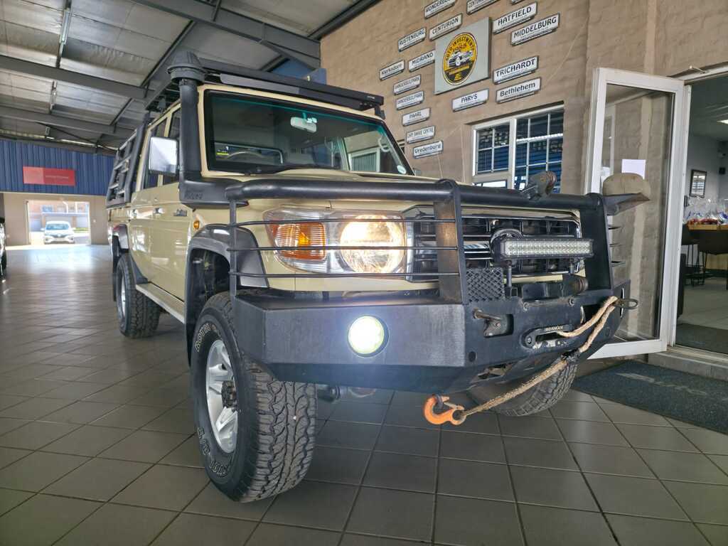 TOYOTA LAND CRUISER 79 LAND CRUISER 79 4.5D P/U D/C - 2