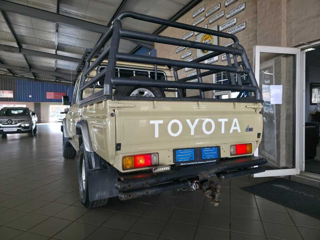 TOYOTA LAND CRUISER 79 LAND CRUISER 79 4.5D P/U D/C - 5