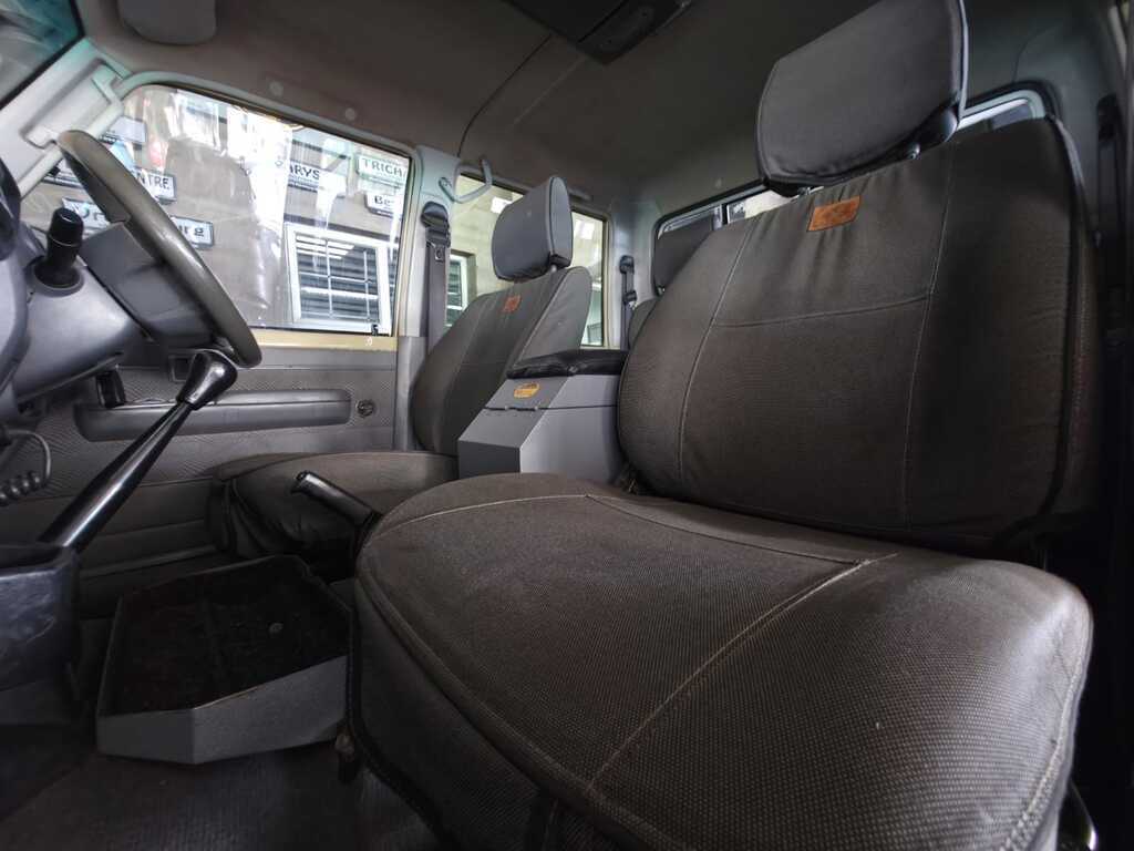 TOYOTA LAND CRUISER 79 LAND CRUISER 79 4.5D P/U D/C - 8