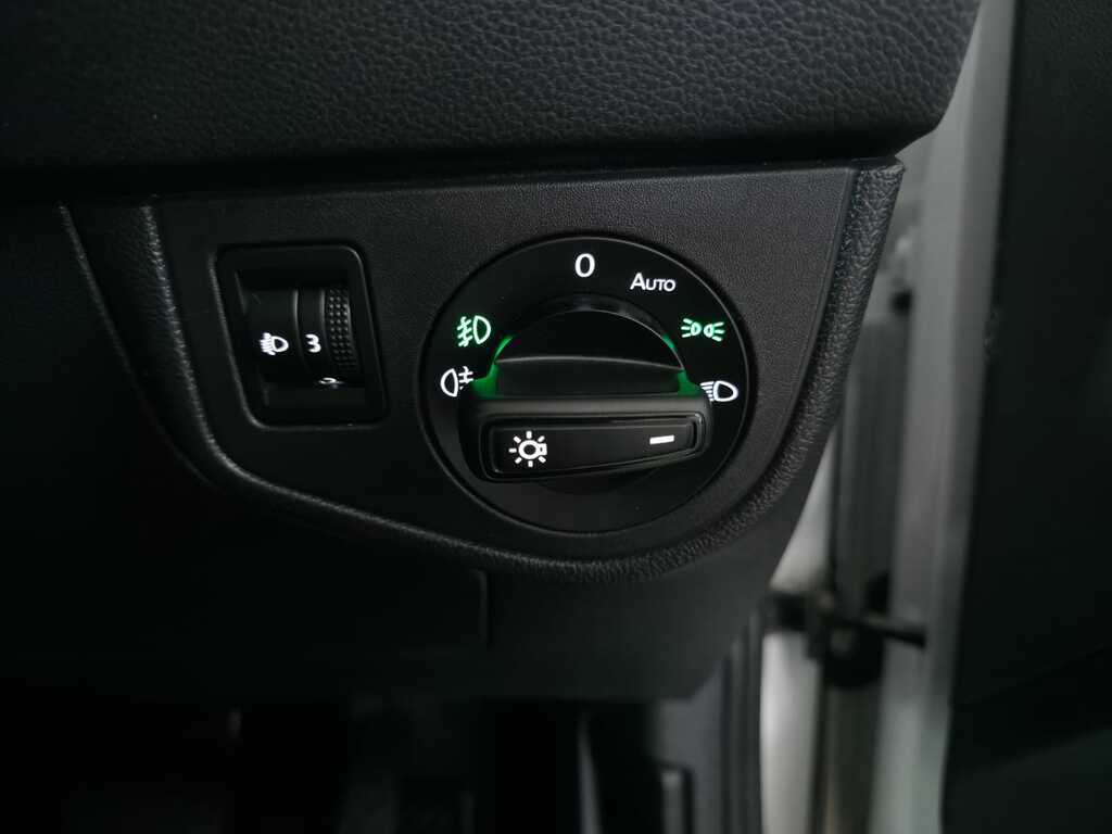 VOLKSWAGEN POLO POLO 1.0 TSI LIFE DSG - 15