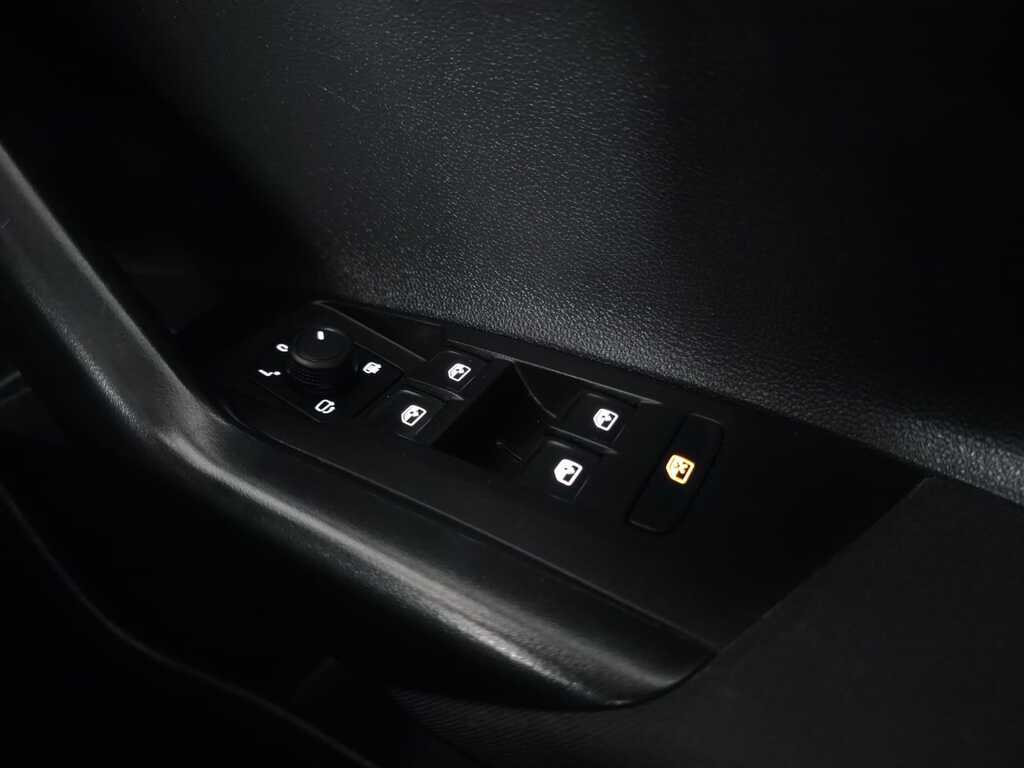 VOLKSWAGEN POLO POLO 1.0 TSI LIFE DSG - 17