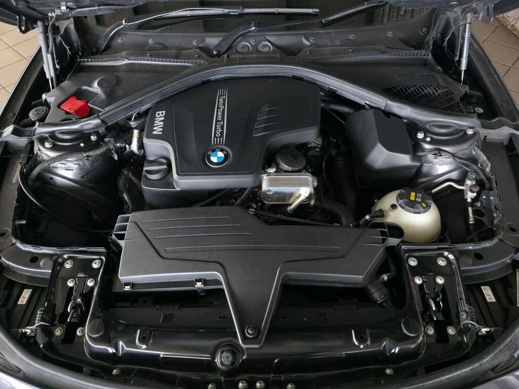 BMW 3 SERIES 320i M SPORT A/T (F30)