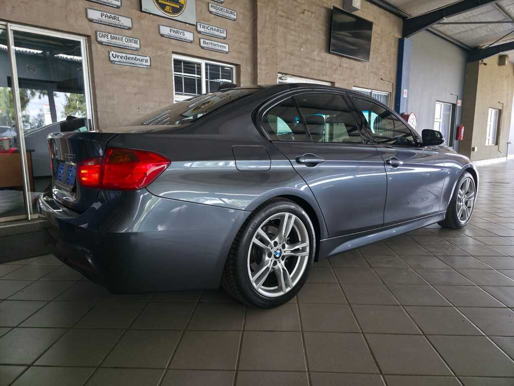BMW 3 SERIES 320i M SPORT A/T (F30)