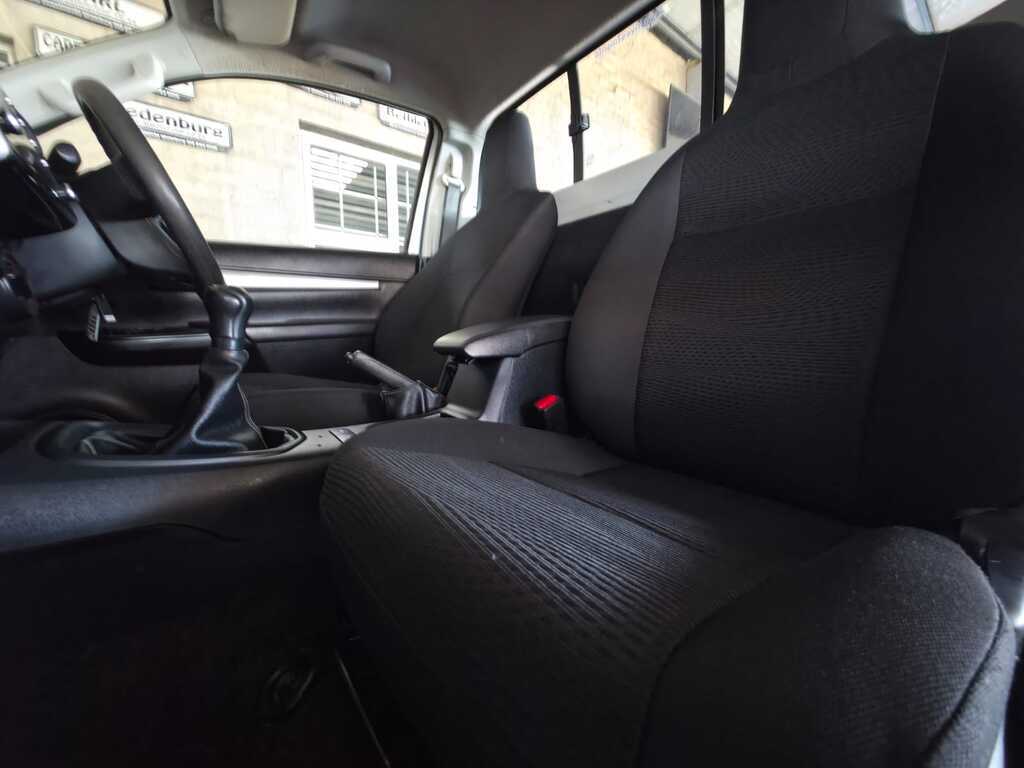 TOYOTA HILUX HILUX 2.4 GD-6 RAIDER 4X4 P/U S/C