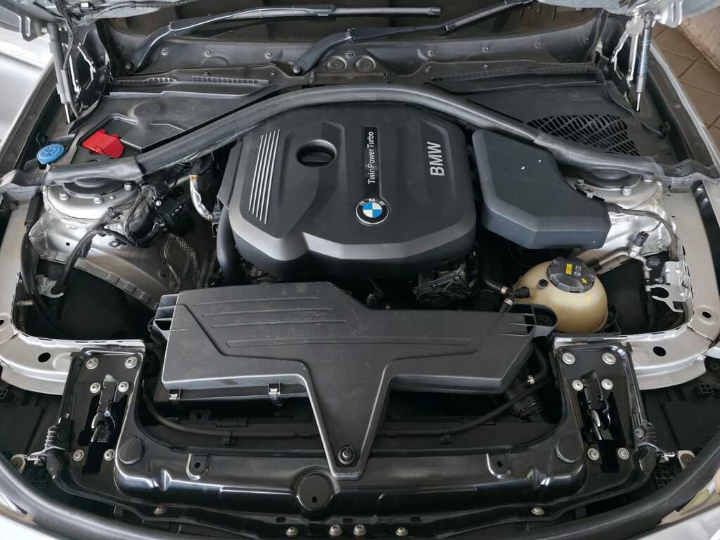 BMW 3 SERIES 318i A/T (F30)