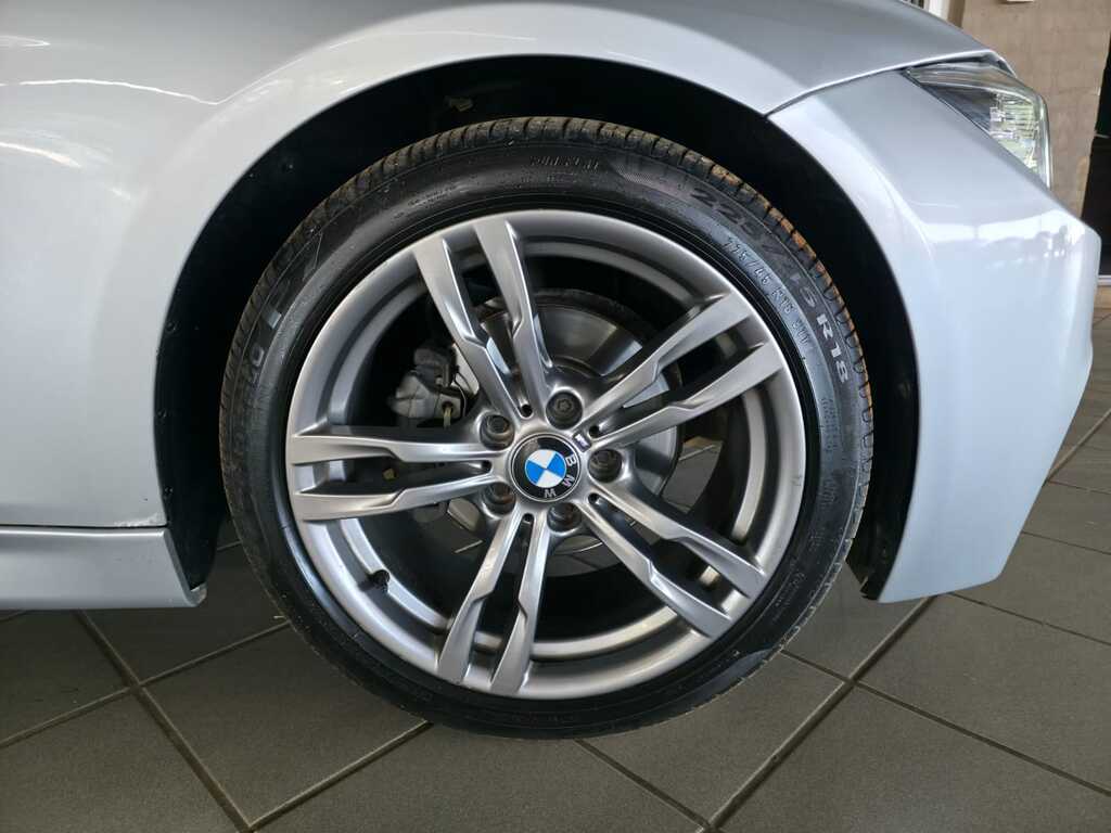 BMW 3 SERIES 318i A/T (F30)