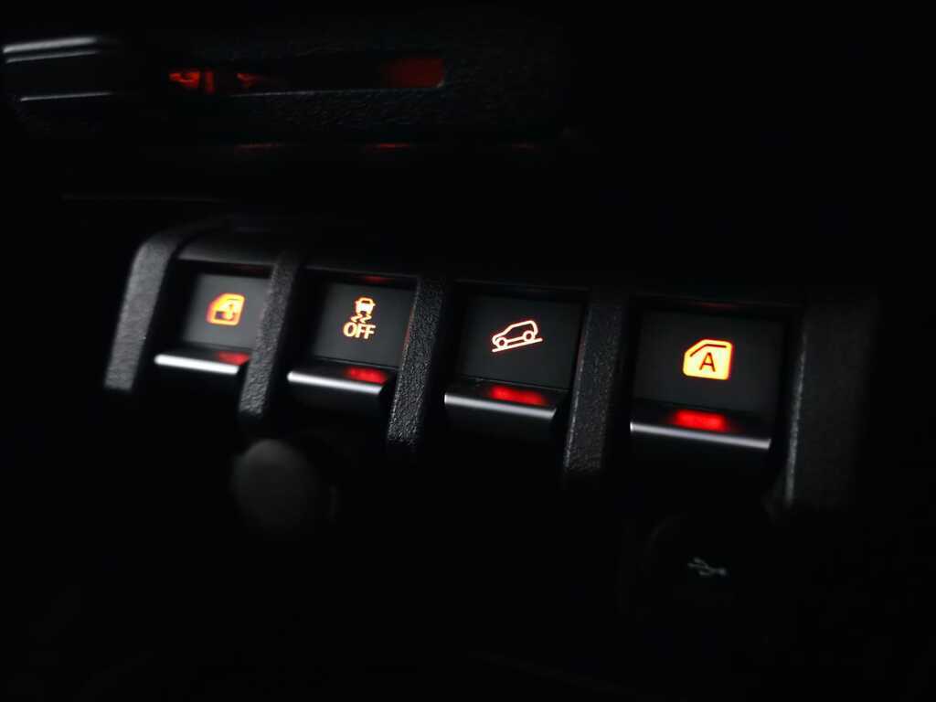 SUZUKI JIMNY JIMNY 1.5 GL A/T - 16
