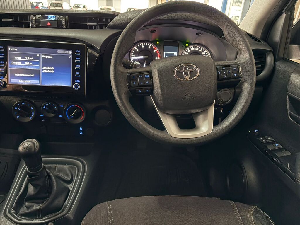 TOYOTA HILUX HILUX 2.4 GD-6 RB RAIDER P/U D/C
