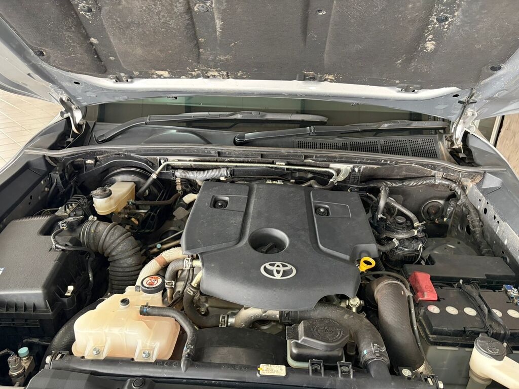 TOYOTA HILUX HILUX 2.4 GD-6 RB RAIDER P/U D/C