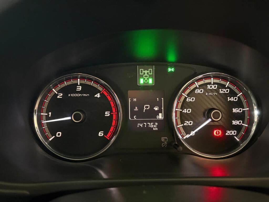 FIAT FULLBACK FULLBACK 2.4 Di-D 4X4 A/T P/U D/C
