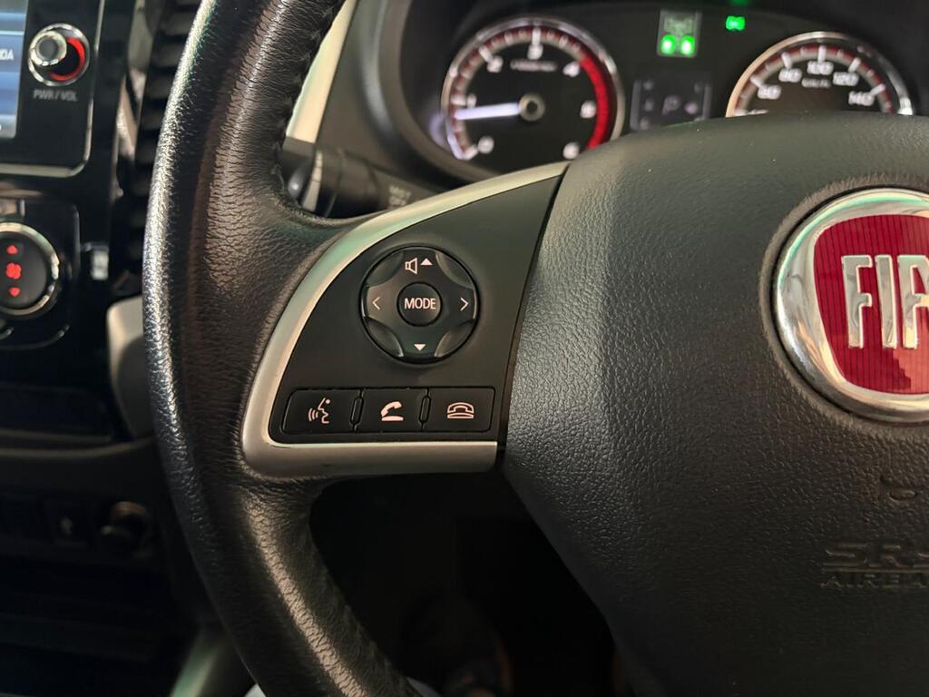 FIAT FULLBACK FULLBACK 2.4 Di-D 4X4 A/T P/U D/C