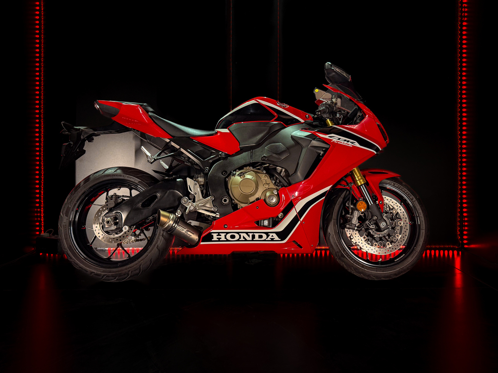 Honda CBR 1000 RR (141 kW)
