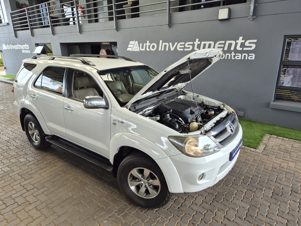 TOYOTA FORTUNER FORTUNER 3.0D-4D 4X4 - 19