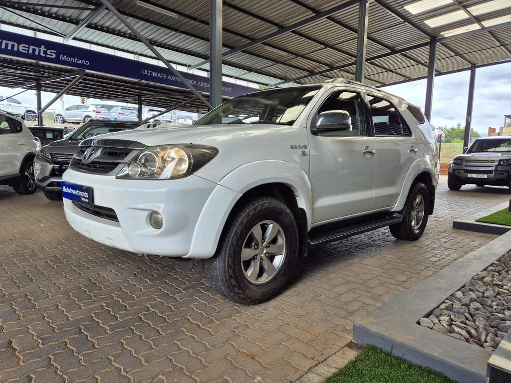 TOYOTA FORTUNER FORTUNER 3.0D-4D 4X4 - 3