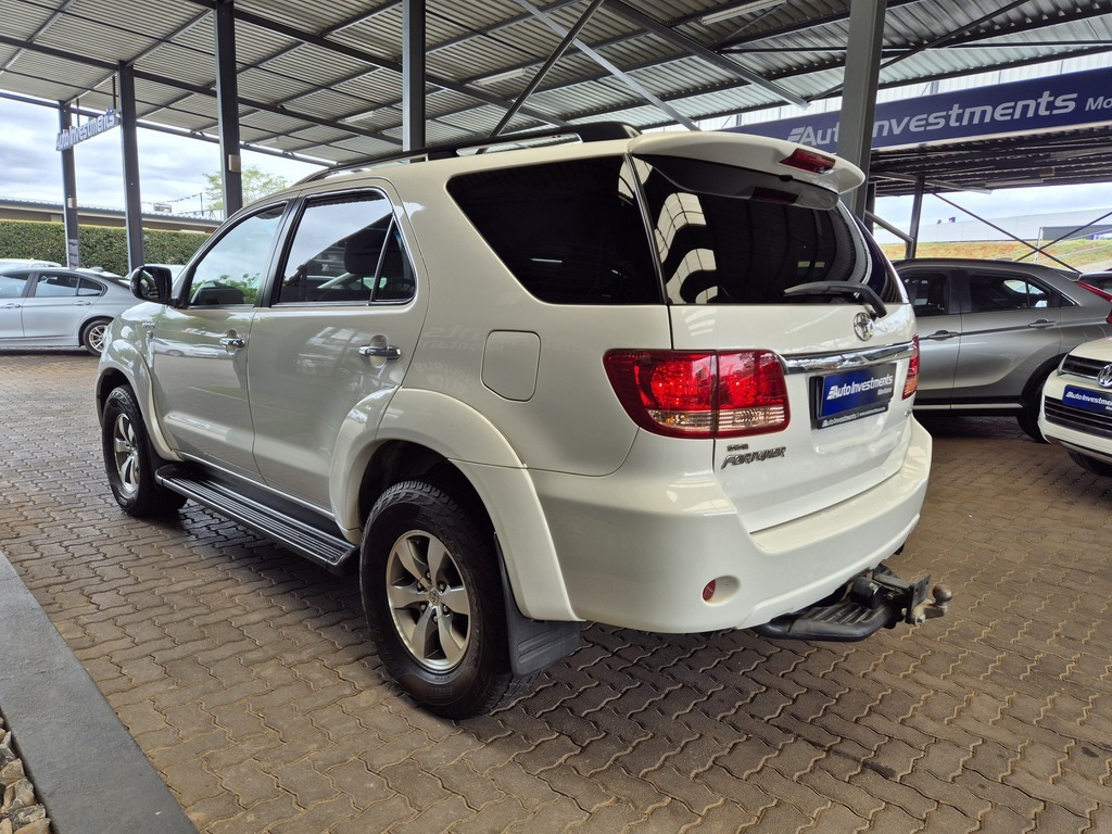 TOYOTA FORTUNER FORTUNER 3.0D-4D 4X4 - 4