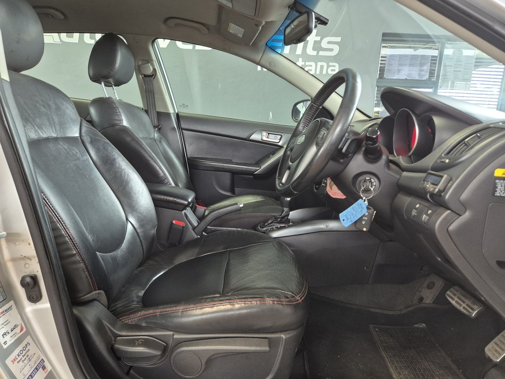 KIA CERATO CERATO 2.0 5DR A/T - 11