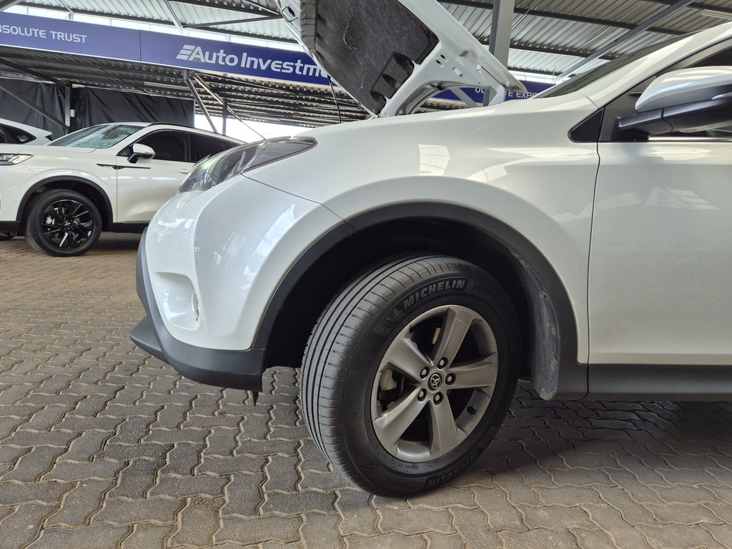 TOYOTA RAV 4 RAV4 2.0 GX - 14